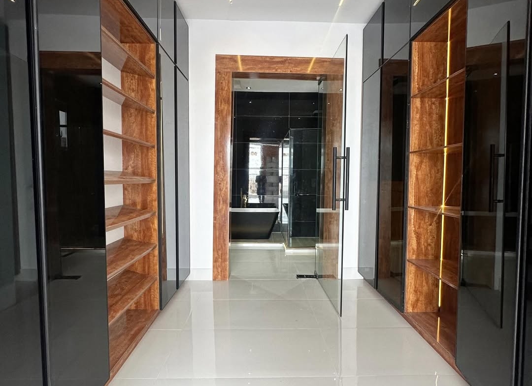 1080